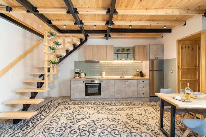 Kyrangelo Traditional House With Outdoor Jacuzzi Koskinou  Exterior foto
